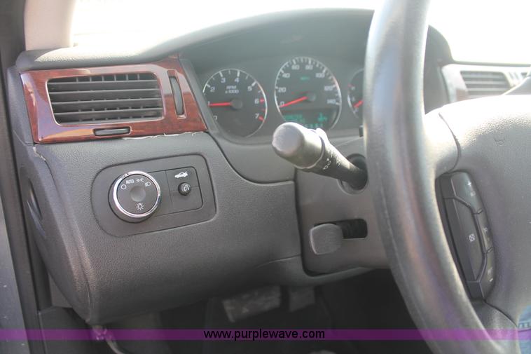 image for item I7811 2006 Chevrolet Impala LT