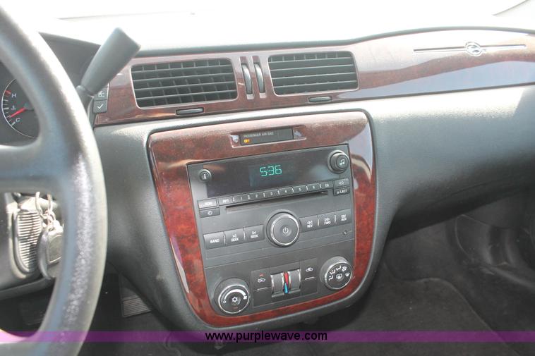 image for item I7811 2006 Chevrolet Impala LT