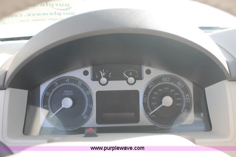 image for item I7812 2008 Mercury Mariner Premier SUV