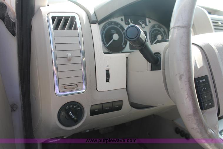 image for item I7812 2008 Mercury Mariner Premier SUV