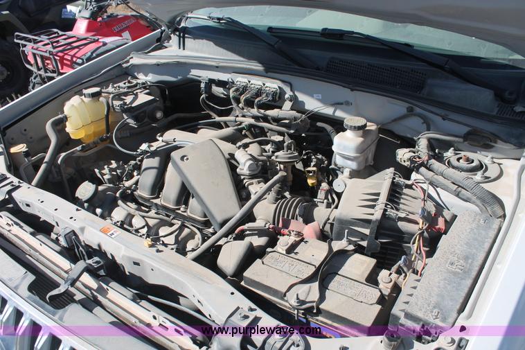 image for item I7812 2008 Mercury Mariner Premier SUV