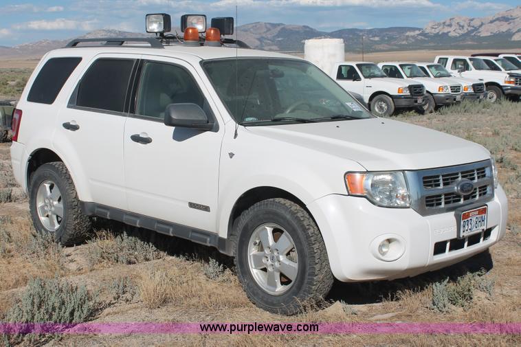 image for item I7813 2008 Ford Escape XLT SUV