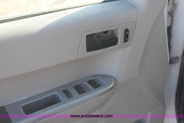 image for item I7813 2008 Ford Escape XLT SUV