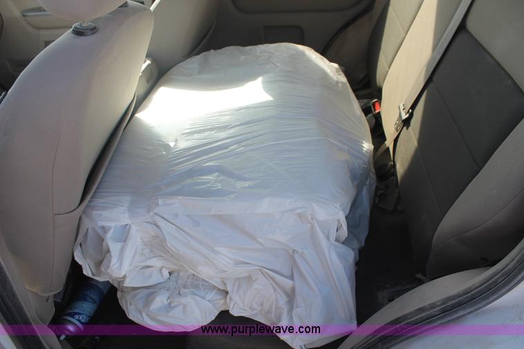 image for item I7813 2008 Ford Escape XLT SUV