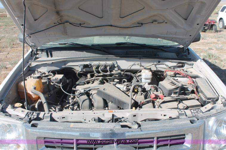 image for item I7813 2008 Ford Escape XLT SUV