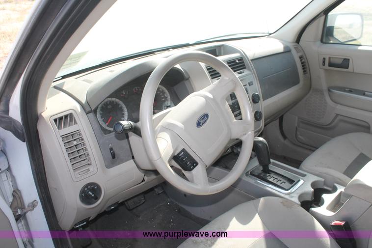 image for item I7814 2008 Ford Escape XLT SUV