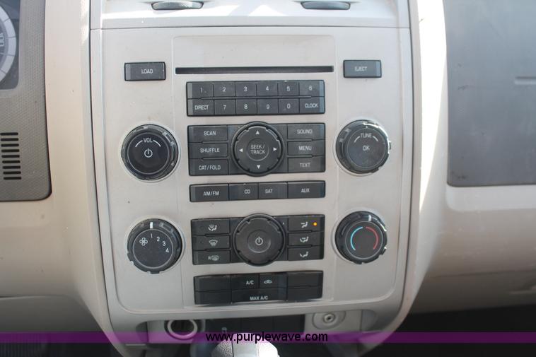 image for item I7814 2008 Ford Escape XLT SUV