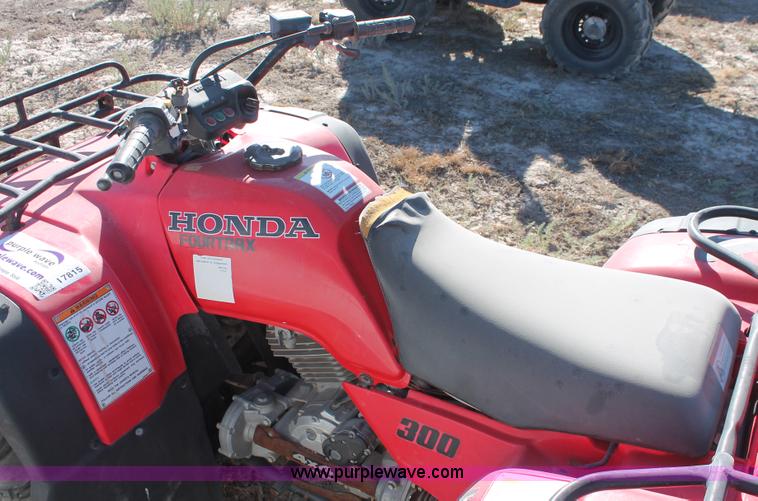 image for item I7815 1999 Honda Fourtrax 300 ATV