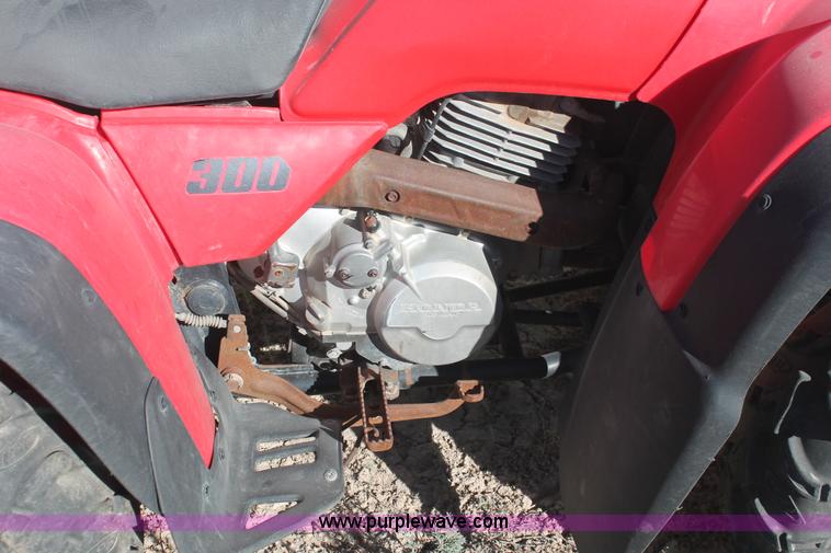 image for item I7815 1999 Honda Fourtrax 300 ATV
