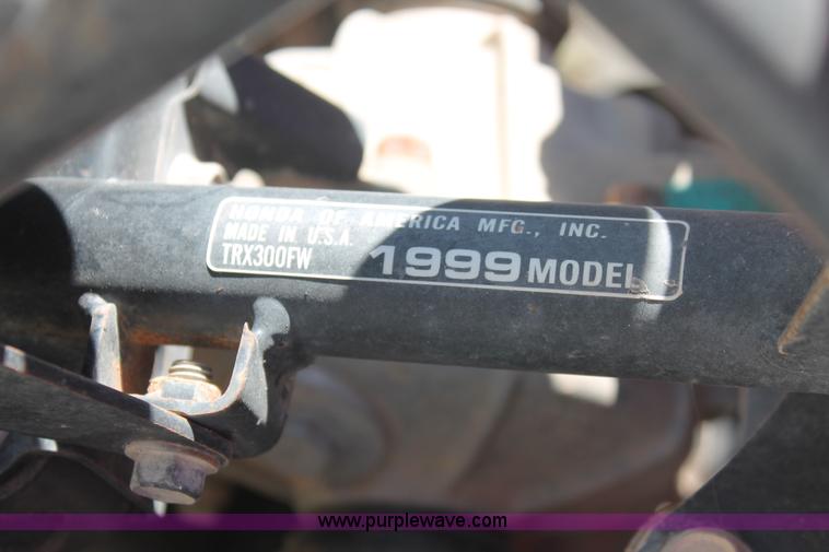 image for item I7815 1999 Honda Fourtrax 300 ATV