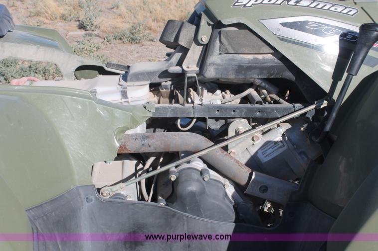 image for item I7947 2006 Polaris Sportsman 700 Twin ATV