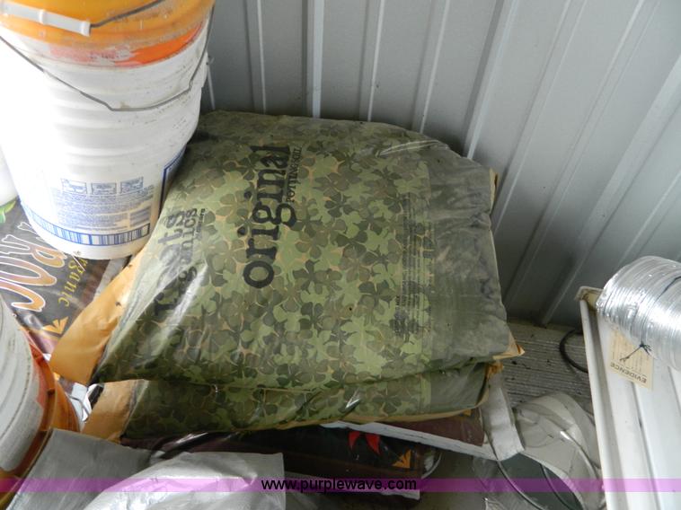 image for item AD9170 Assorted items