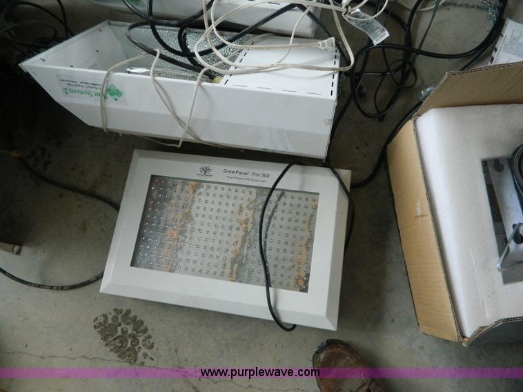 image for item AD9172 Crop Master sun system