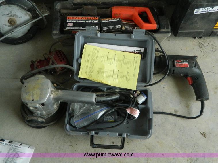 image for item AD9174 Assorted tools