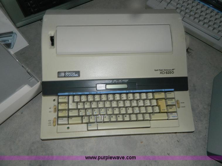 image for item AD9179 Assorted office equipment