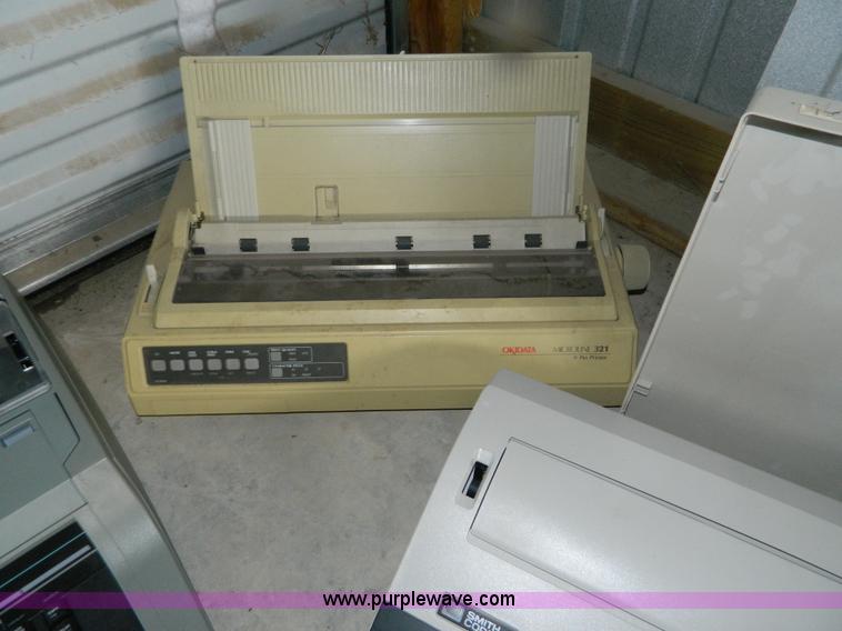 image for item AD9179 Assorted office equipment