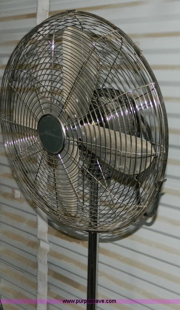 image for item AD9180 Oscillating fans