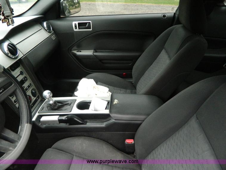 image for item AD9181 2005 Ford Mustang GT