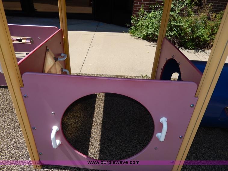 image for item AW9696 (5) assorted playground equipment