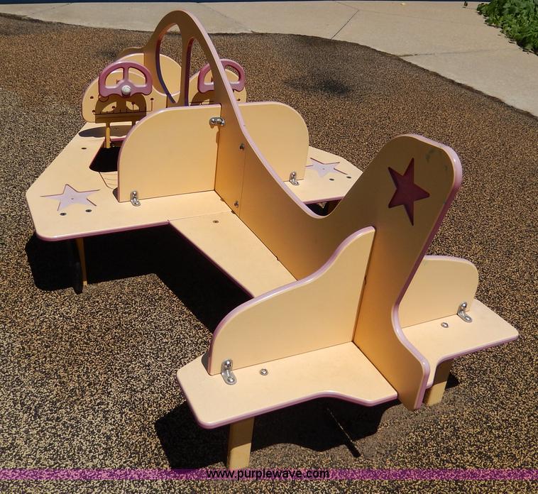 image for item AW9696 (5) assorted playground equipment