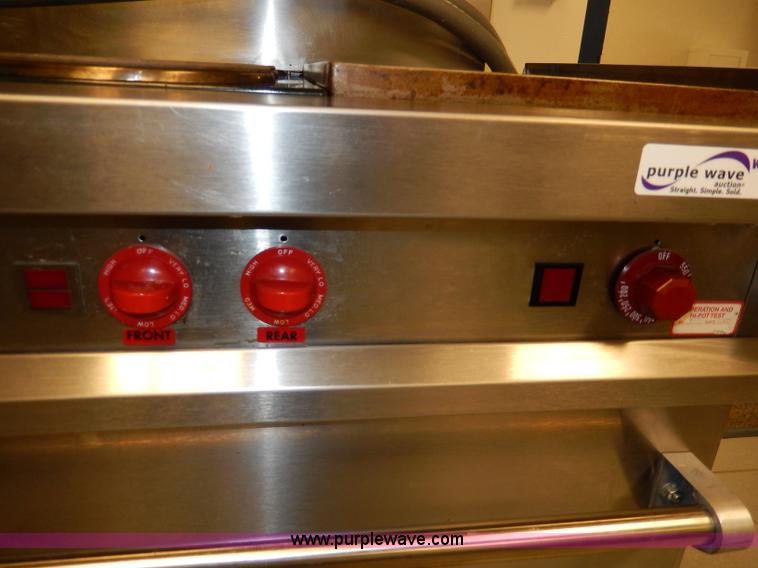 image for item AW9699 Vulcan stove