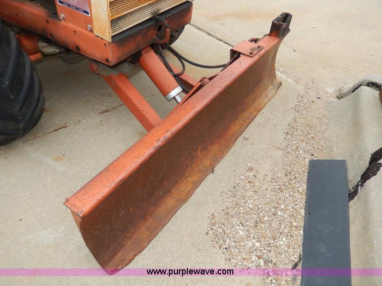 image for item AW9741 1988 Ditch Witch 2310 trencher