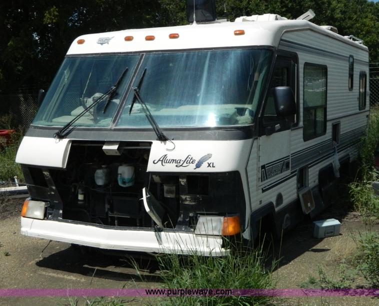 image for item C1327 (8) vehicles