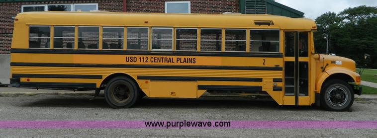 image for item D6009 1995 International Thomas school bus