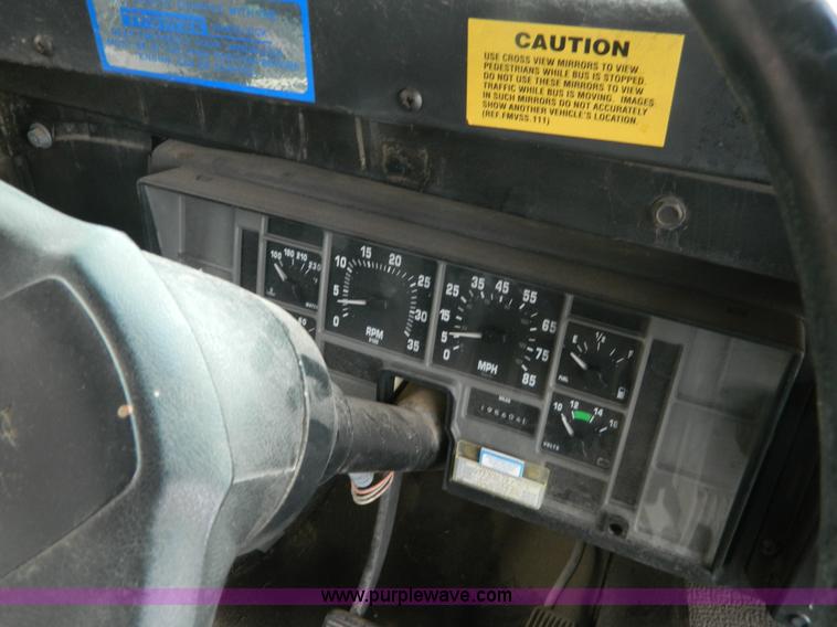 image for item D6009 1995 International Thomas school bus