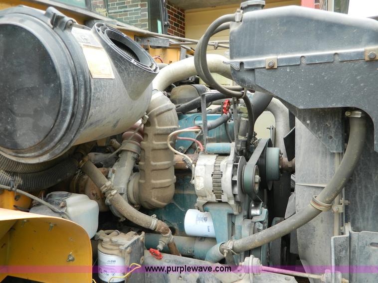 image for item D6009 1995 International Thomas school bus