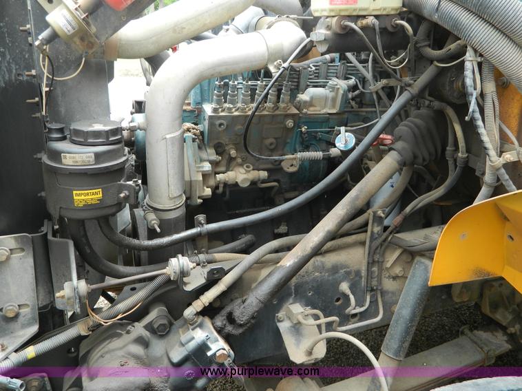 image for item D6009 1995 International Thomas school bus