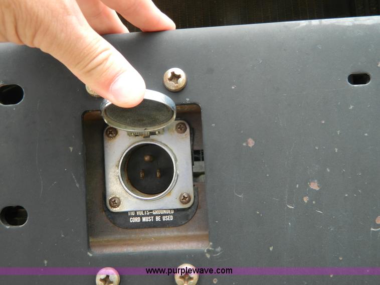 image for item D6009 1995 International Thomas school bus