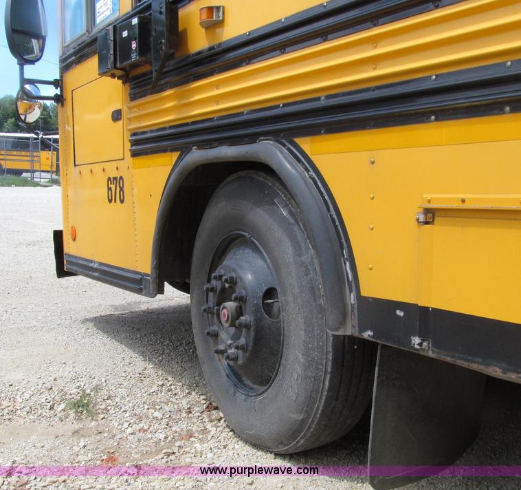 image for item D7448 2003 Blue Bird TC2000 school bus