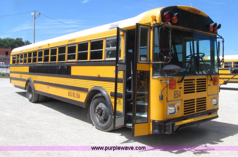 image for item D7455 2001 Thomas school bus