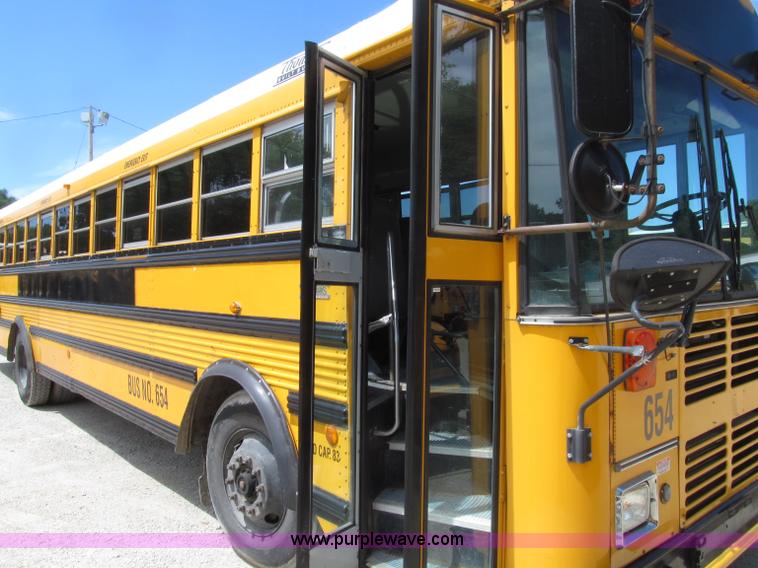 image for item D7455 2001 Thomas school bus