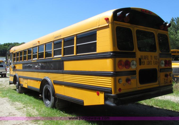 image for item D7456 2001 Thomas school bus