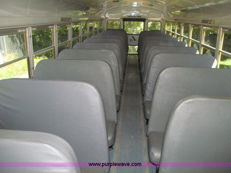 image for item D7456 2001 Thomas school bus