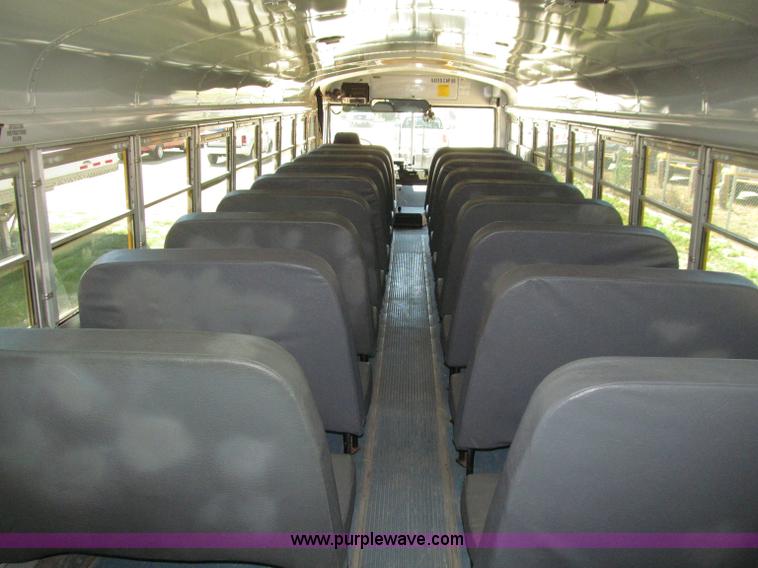 image for item D7456 2001 Thomas school bus