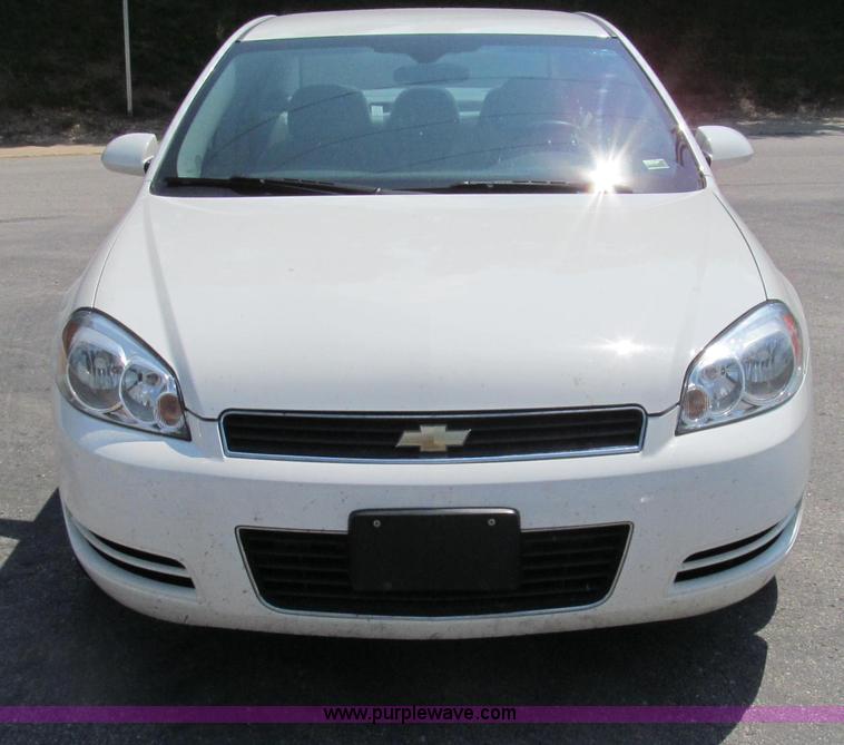 image for item G2078 2008 Chevrolet Impala LS