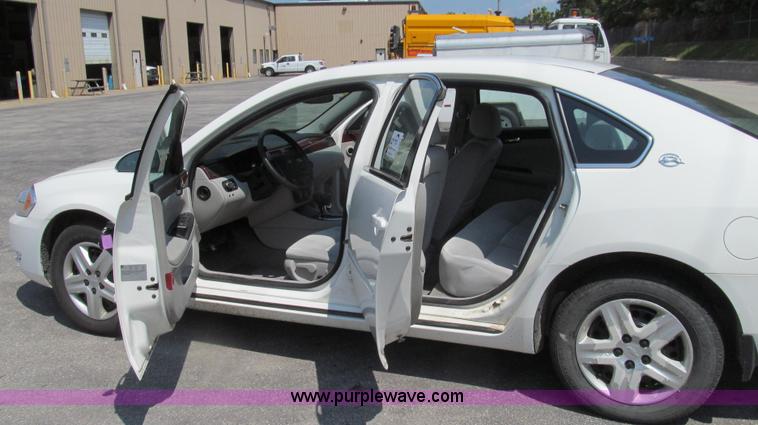 image for item G2078 2008 Chevrolet Impala LS