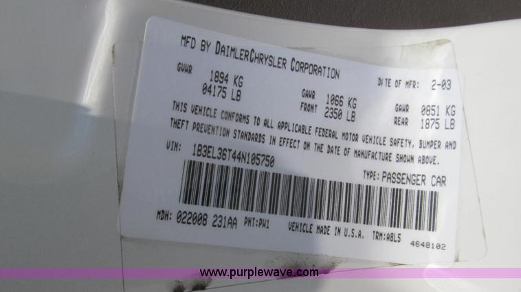 image for item G2079 2004 Dodge Stratus SE