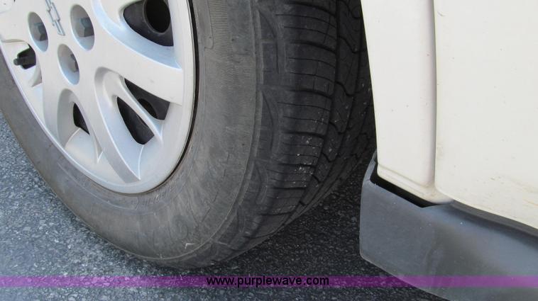 image for item G2082 2001 Chevrolet Impala