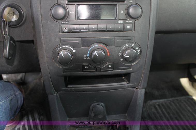 image for item G4113 2006 Dodge Charger SXT