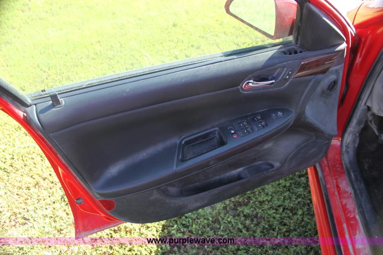 image for item G4117 2009 Chevrolet Impala LS