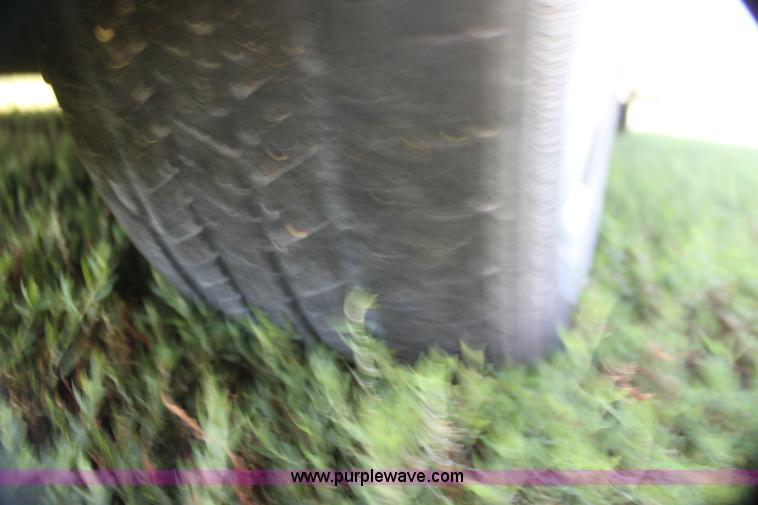 image for item G4117 2009 Chevrolet Impala LS