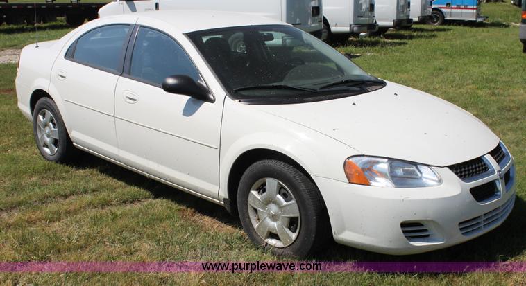 image for item G4118 2006 Dodge Stratus SXT