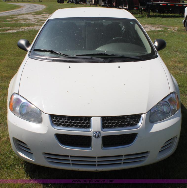 image for item G4118 2006 Dodge Stratus SXT