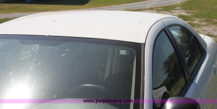 image for item G4118 2006 Dodge Stratus SXT