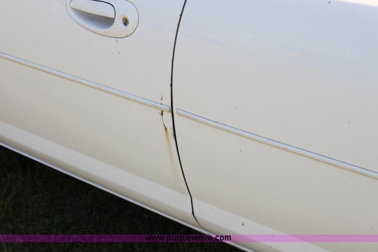 image for item G4118 2006 Dodge Stratus SXT