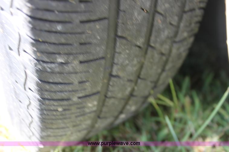 image for item G4118 2006 Dodge Stratus SXT